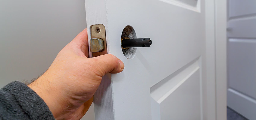 Nighttime Locksmith For Lock Repair in Cathedral City, CA