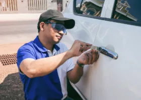 Car Locksmith in Cathedral City, CA